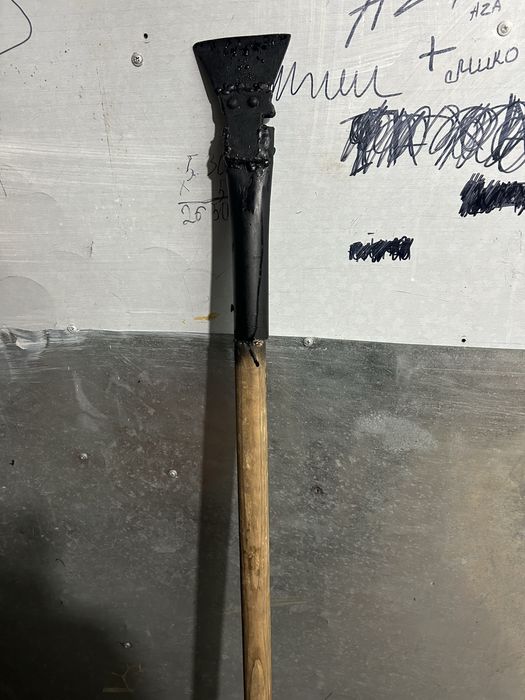 Продам ледоруб для сбивания льда у подьеда