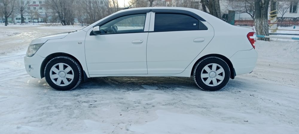 Шевролет кобальт