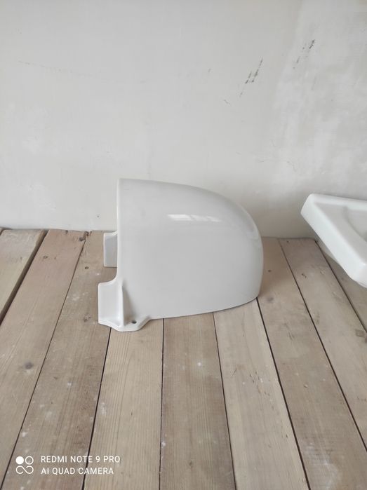 Полуботуш за мивка и удължители за чешма/ смесител