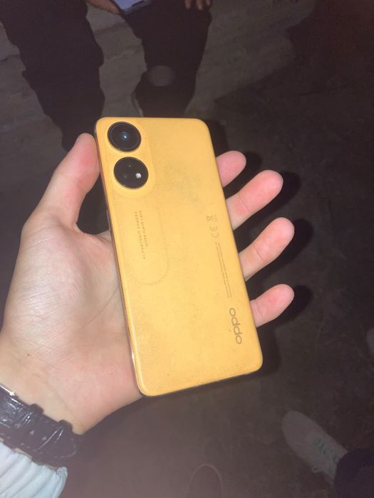 Обменяю oppo reno 8t