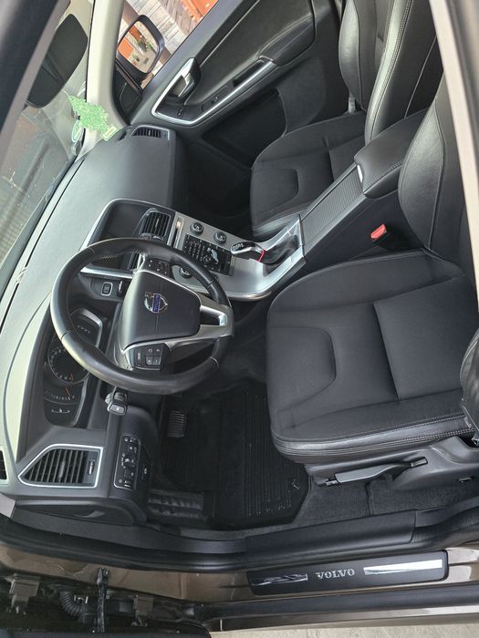VOLVO XC60 2016 — imagine 4