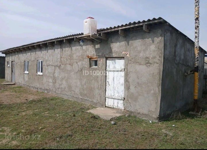 Үй сатылады тез арада саудасы бар