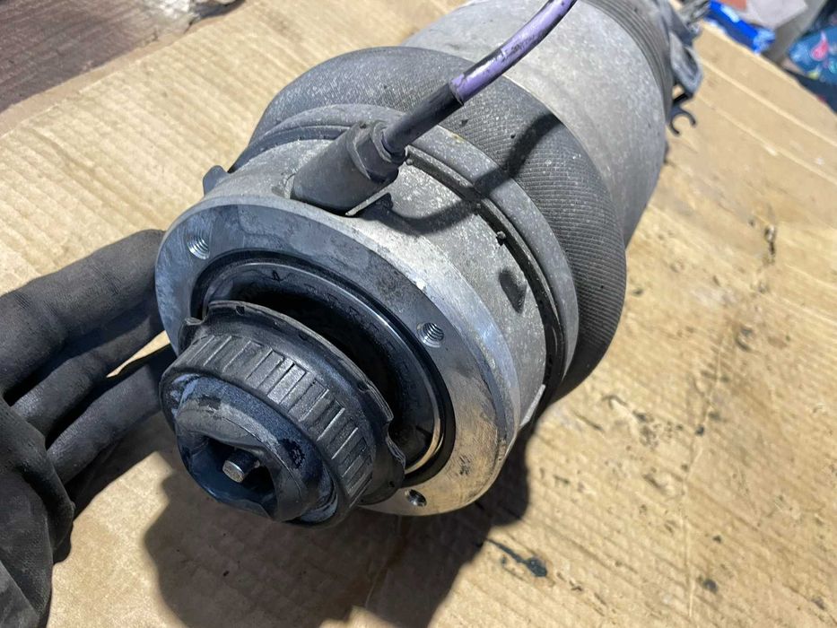 Преден Ляв Амортисьор 7L5412021BD Porsche Cayenne S 4.5 2005г 9PA