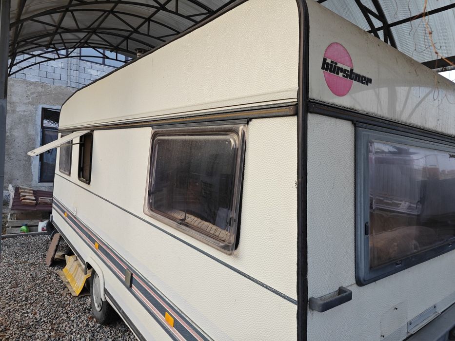 Продам прицеп-дача Bürstner LUX
