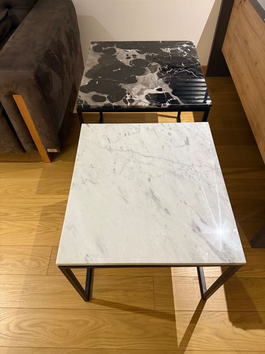 Чисто нова мраморна холна маса