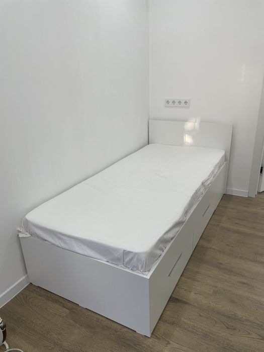 Кровать 200*80 белая с 2 хранениями