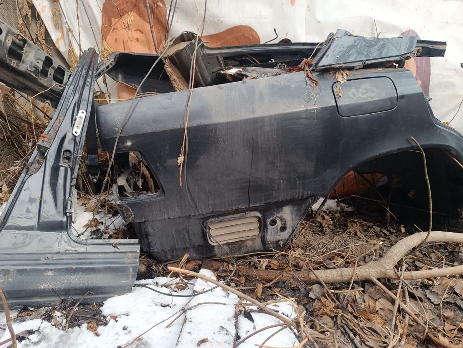 Мерседес W124 разбор запчасти