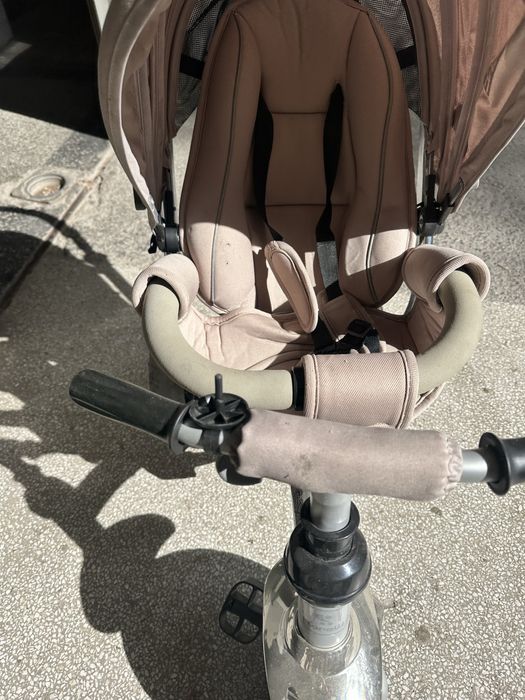 Бебешка триколка с функция сън