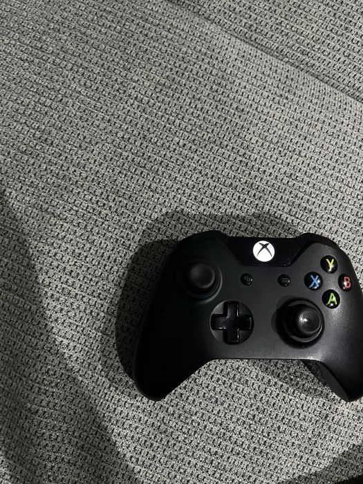 Xbox one 1 TB +un controller