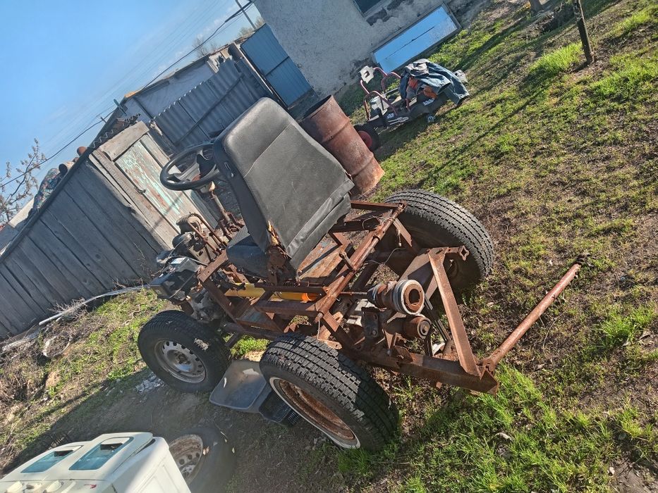 Продам минитрактор