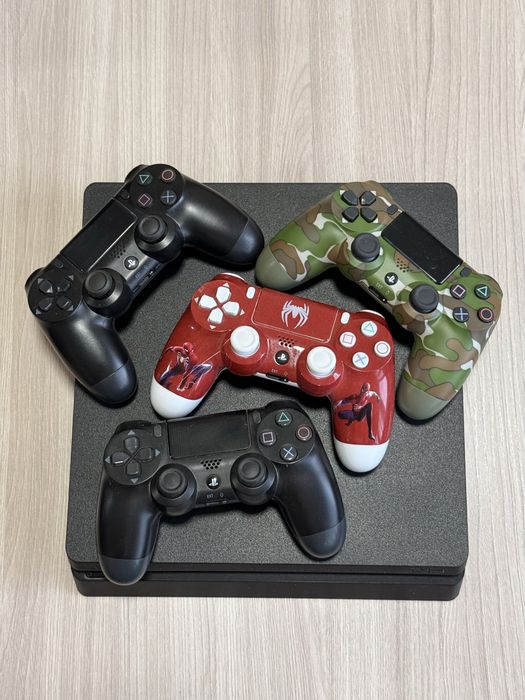 Play Station 4 с играми