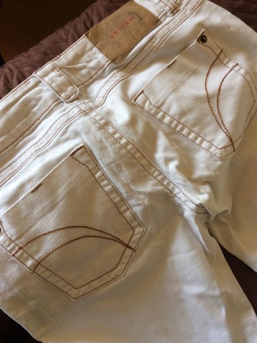 Бели Дамски дънки Review