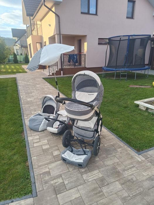 Vând cărucior Krausman