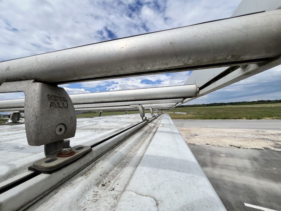 Алуминиев багажник за бус със стълба и ролка