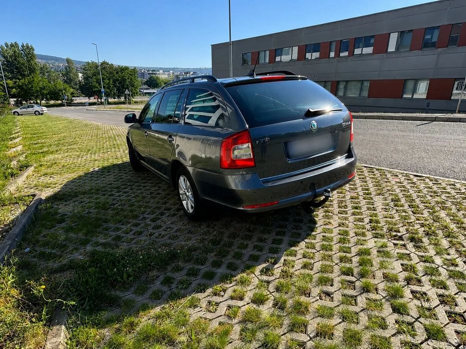 Skoda Octavia Se vinde Skoda Octavia Combi, 1.6 TDI Grennline.