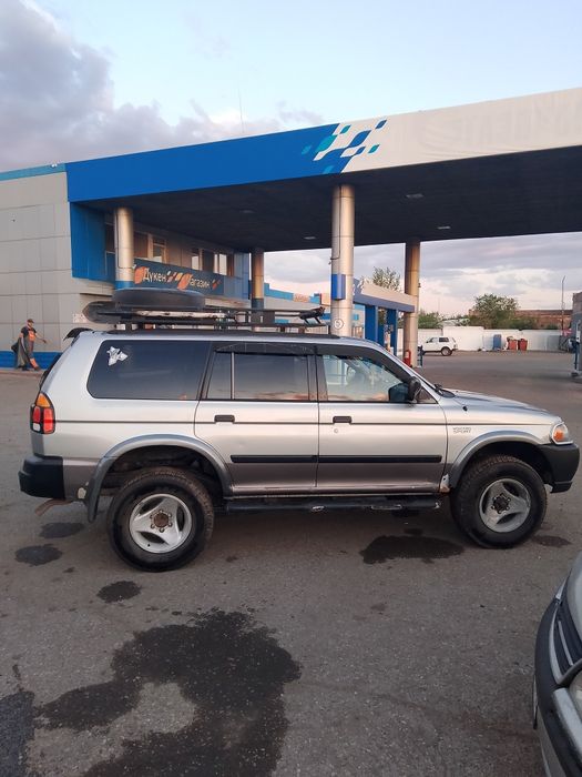 Продам  Монтеро спорт