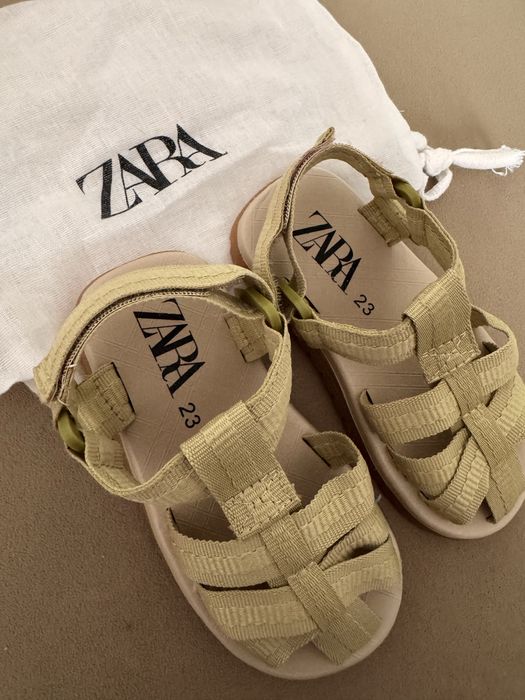 Нови сандали Zara