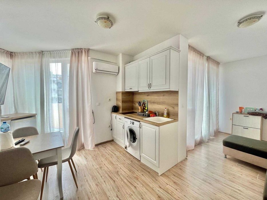 Дава се под наем Двустаен апартамент в к.к. Слънчев бряг - 60 кв.м за 300 € - Снимка #5