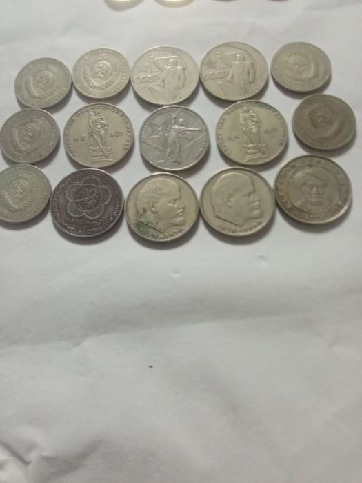 Продам игрушки СССР и монеты