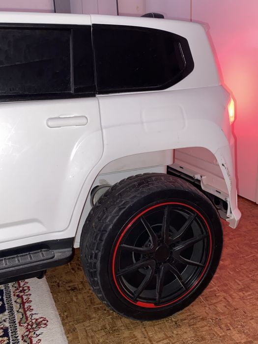 LEXUS LX 570 Детский электромобиль