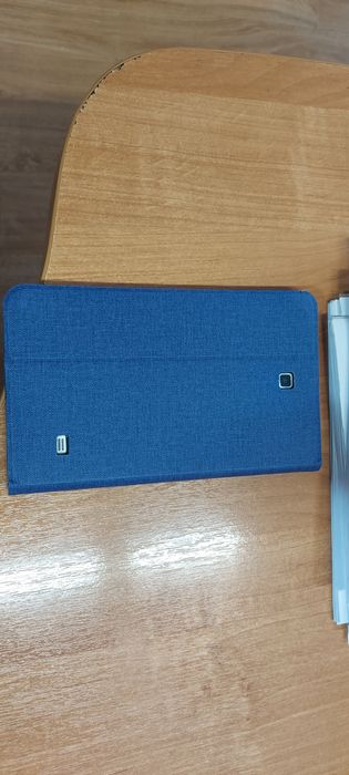 Планшет Самсунг работает