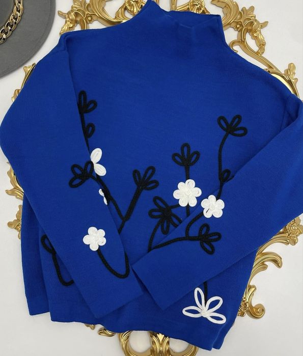 Елегантни блузи за всеки повод