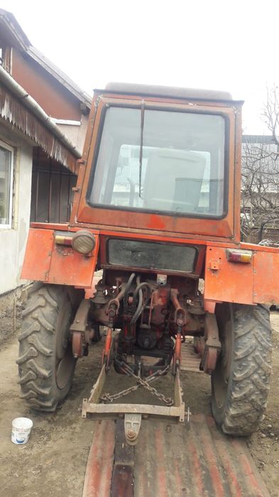 Tractor Belarus T25