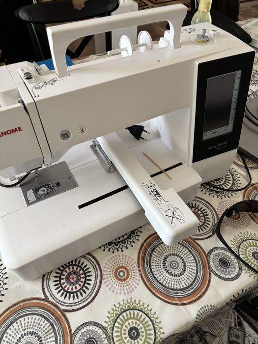 Вышивальная машина Janome Craft 500e