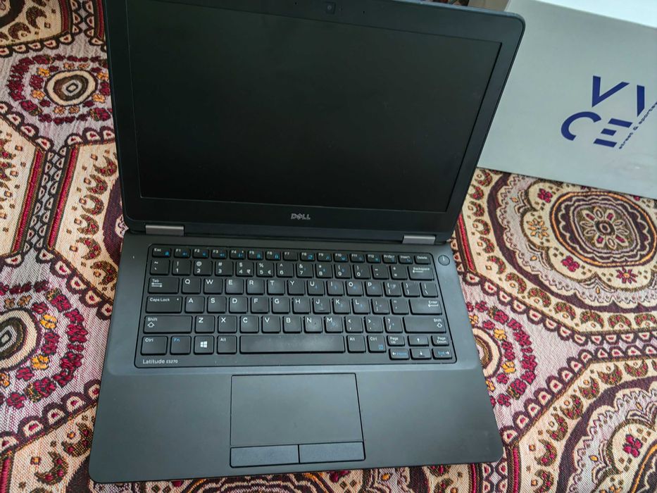 Лаптоп  DELL използван