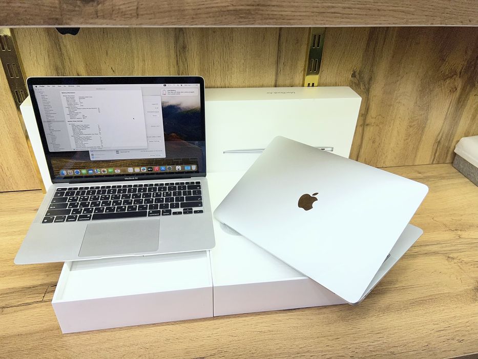 MacBook Air M1 8/512