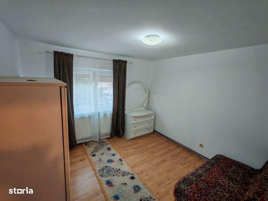 Ofer spre închiriere, pe termelung, apartament 2 camere, etaj 1n
