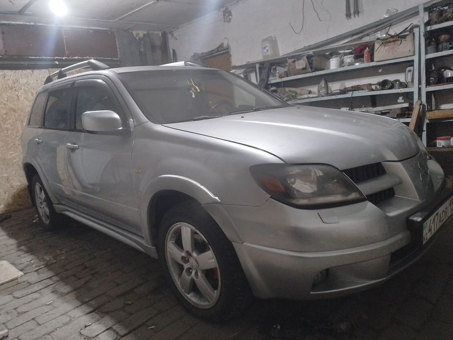 Продам кроссовер