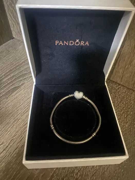 Оригинална Гривна Pandora