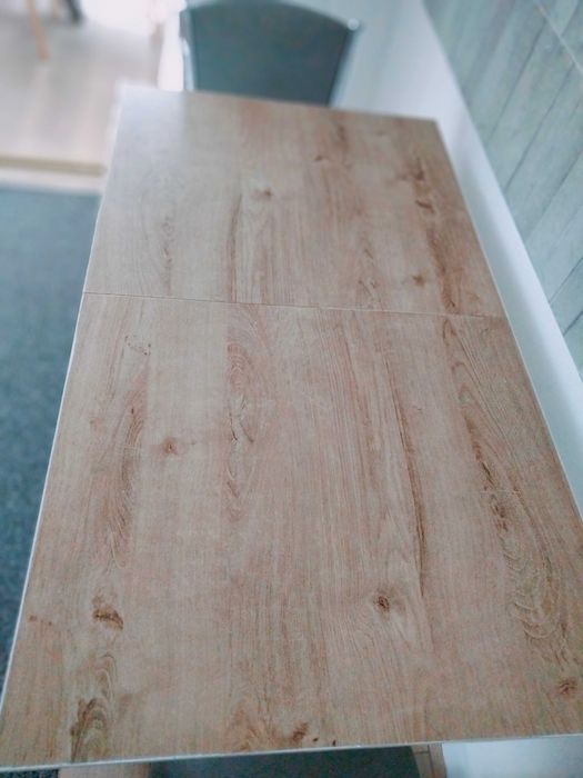 Vând masa extensibila