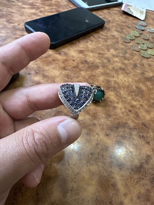 серебряное кольцо