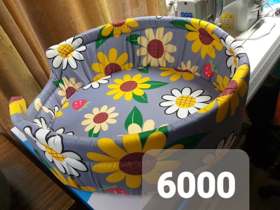 Лежаки для кошек и собак