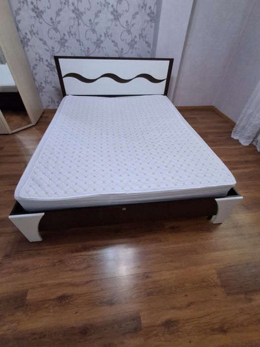 Кровать двухспальный