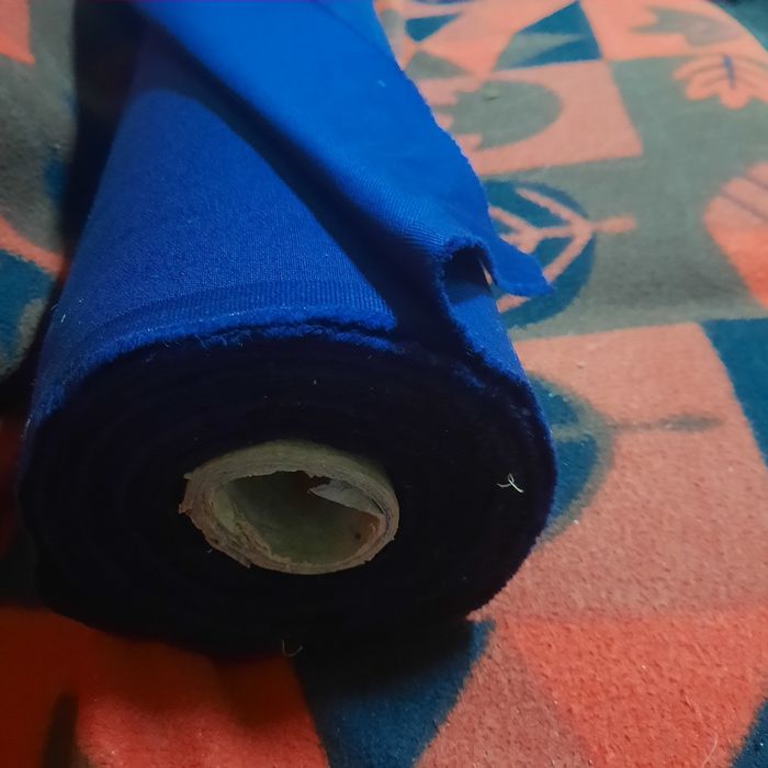 Stofa de calitate de 1.50 m latime 100/100 bumbac bleomarin inchis