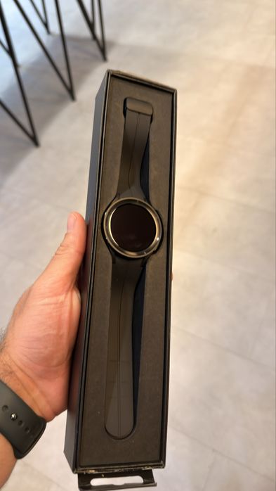 [ЧИСТО НОВ] SMART Часовник Samsung WATCH5 Pro