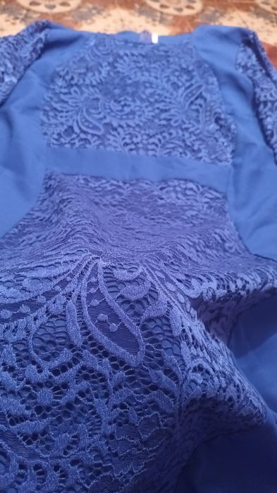 Rochie  elastic     nu e purtata