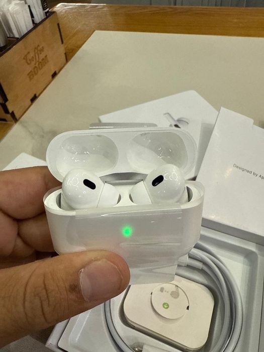 Apple AirPods Pro 2 поколение