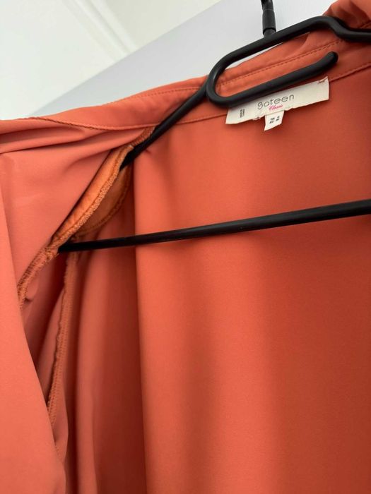 Дамска риза – използвана, но запазена