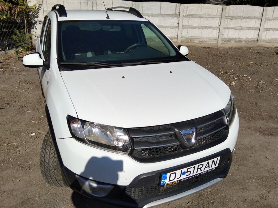 Vând  Sandero Stepway