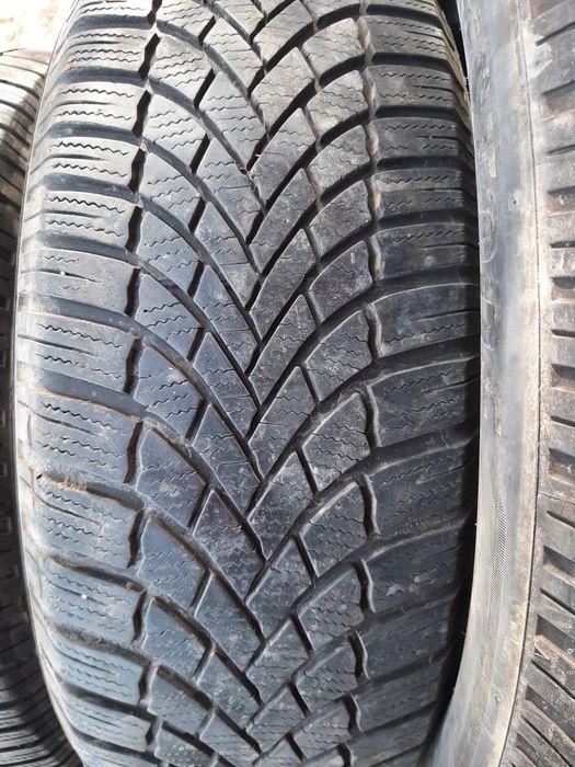 Продам шины 235/55/19 бриджистон