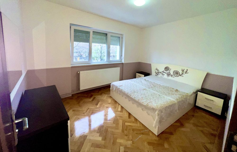 Apartament 3 camere podgoria
