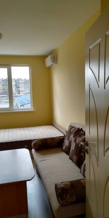 Дава се под наем Двустаен апартамент в Димитровград - 50 кв.м за 214.2 € - Снимка #2