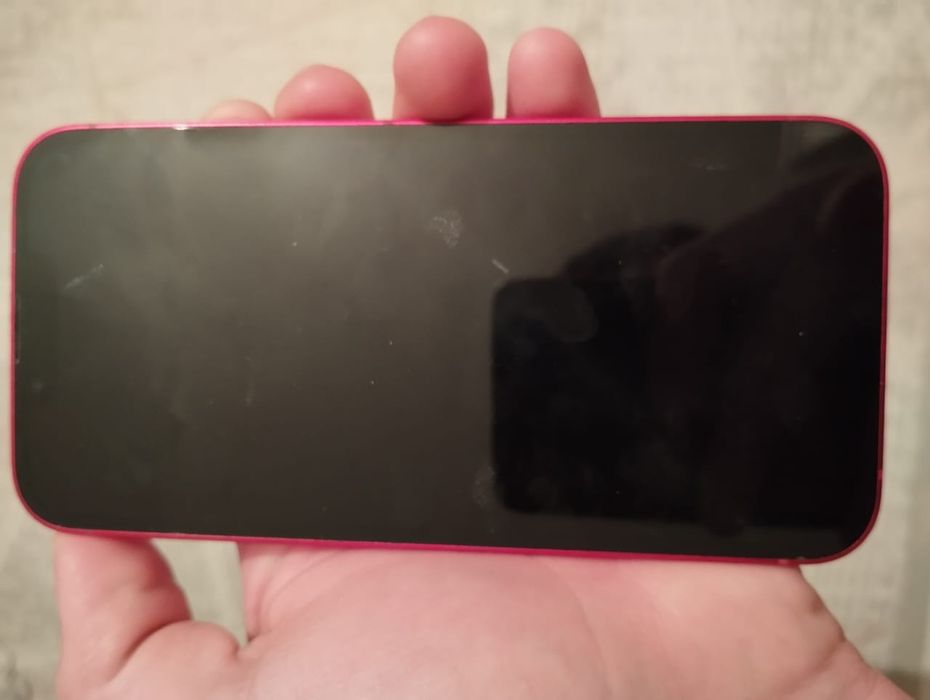 Айфон 13 сатылады