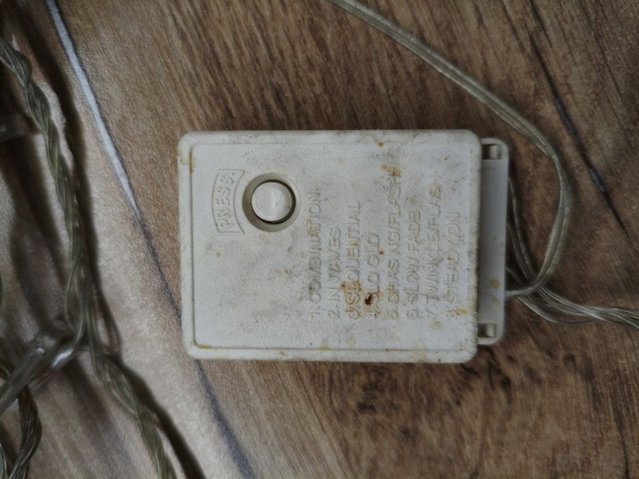 Гирлянды с теплым светом