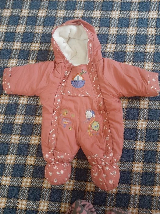 Кизчаларга чиройли комбинезон арзон нархда сотилади янги сифати и зурр