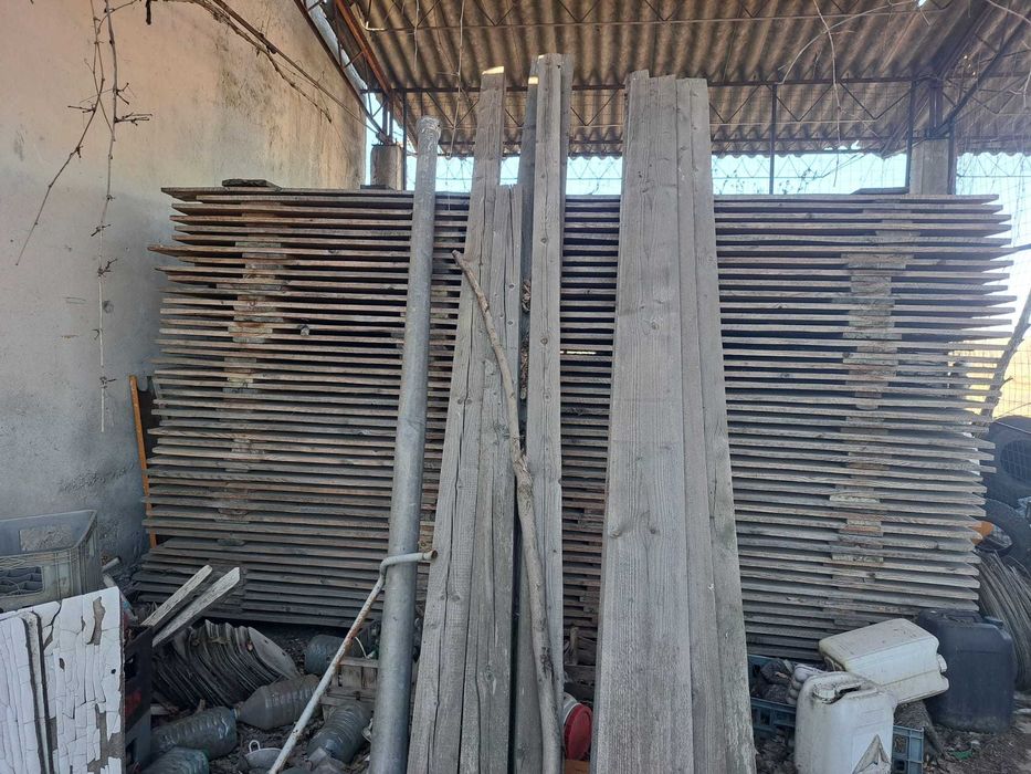 Scandura de brad uscata din 2006, 4m L si 2,5cm grosime